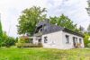 Idyllisches Wohnen vor den Toren Hamburgs: Charmantes Einfamilienhaus mit Kamin - Gartenansicht