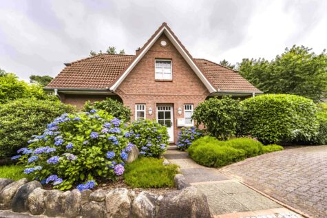 Wunderschönes Einfamilienhaus mit Garage und traumhaftem Garten – Ein wahres Juwel!, 21244 Buchholz in der Nordheide, Einfamilienhaus