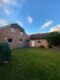 Einfamilienhaus in der Natur mit Platz für die Familie und das Homeoffice - Vorgarten mit Garage