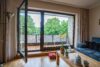Großzügige 3-Zimmer-Eigentumswohnung mit zwei Balkonen, Aufzug und Tiefgarage - Loggia vom Wohnzimmer
